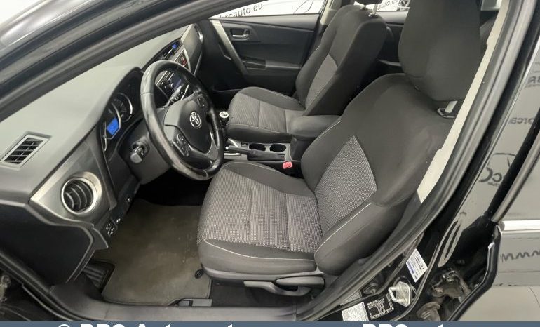Toyota Auris 1.3 VVT-i 2013 full