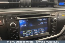 Toyota Auris 1.3 VVT-i 2013 full