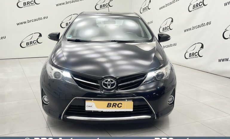 Toyota Auris 1.3 VVT-i 2013 full
