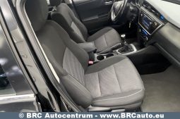 Toyota Auris 1.3 VVT-i 2013 full