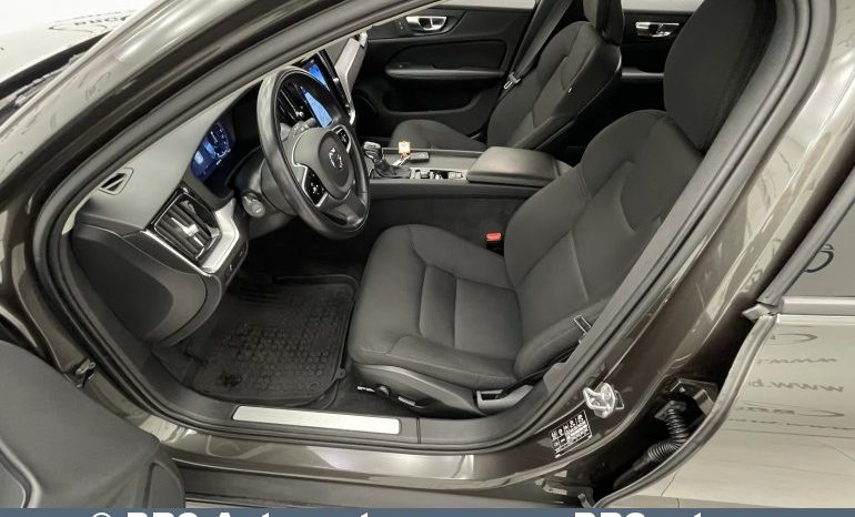 Volvo V60 Cross Country D4 AWD Automatas 2019 full