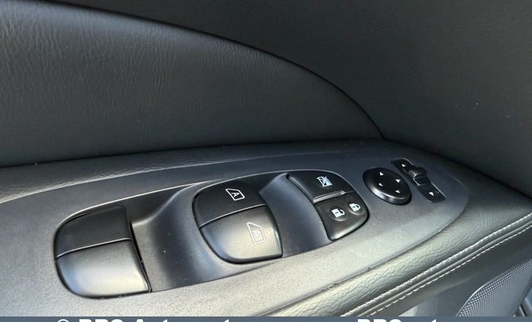 Nissan Pathfinder 3.5 V6 4WD Automatas Platinum 2015 full