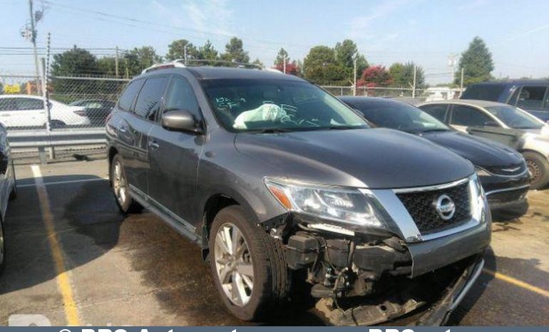 Nissan Pathfinder 3.5 V6 4WD Automatas Platinum 2015 full