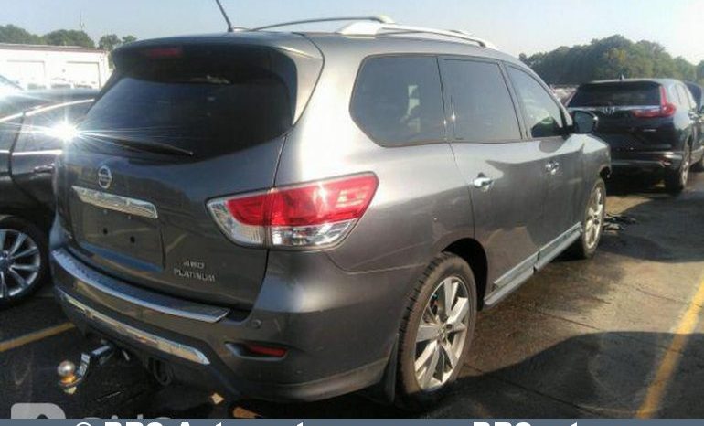 Nissan Pathfinder 3.5 V6 4WD Automatas Platinum 2015 full