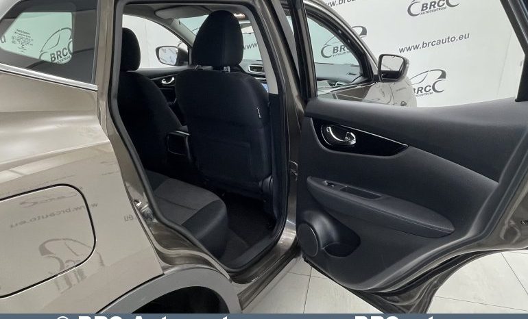 Nissan Qashqai 1.2 Visia Automatas 2015 full