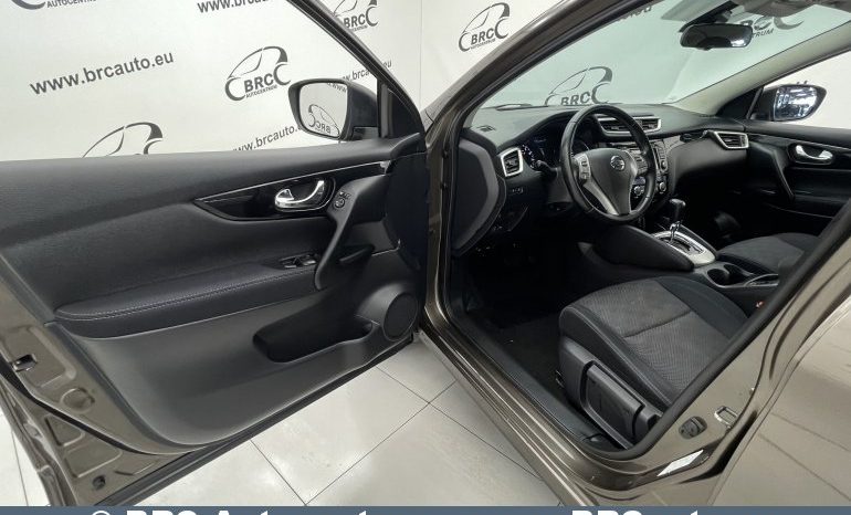 Nissan Qashqai 1.2 Visia Automatas 2015 full
