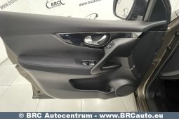 Nissan Qashqai 1.2 Visia Automatas 2015 full