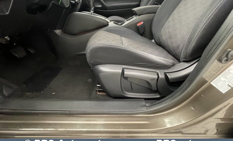 Nissan Qashqai 1.2 Visia Automatas 2015 full