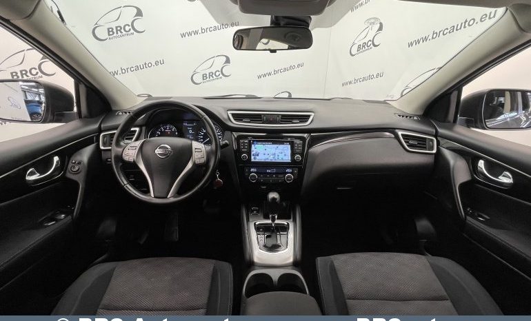 Nissan Qashqai 1.2 Visia Automatas 2015 full