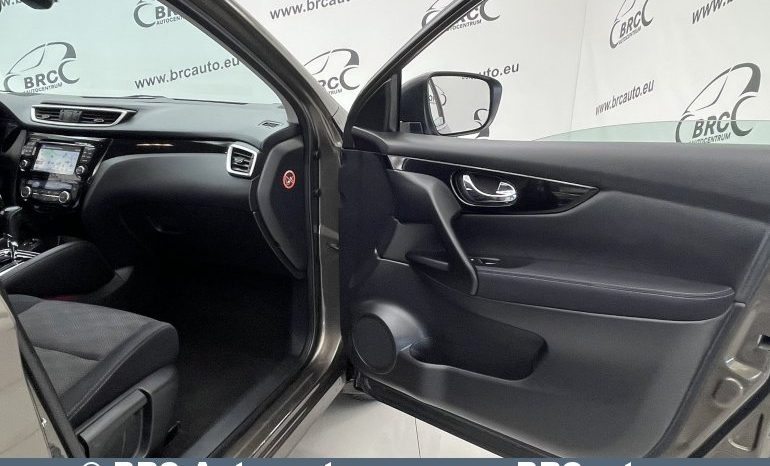 Nissan Qashqai 1.2 Visia Automatas 2015 full