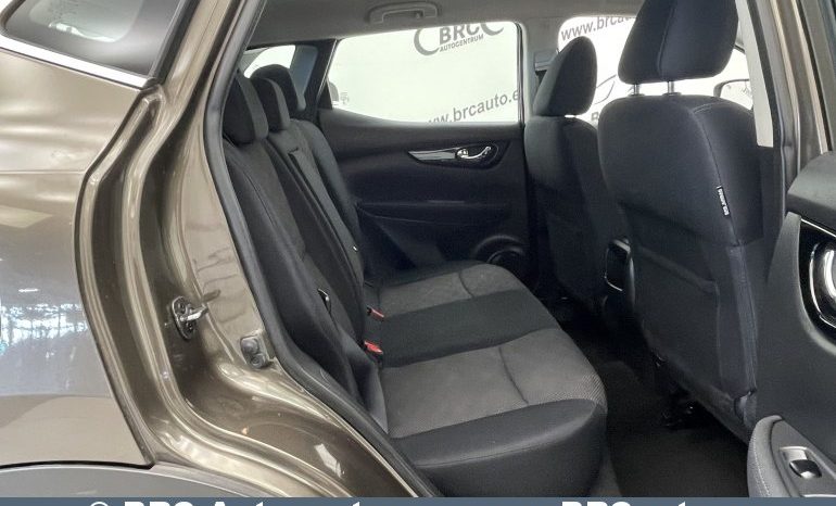Nissan Qashqai 1.2 Visia Automatas 2015 full