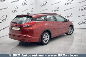 Honda Civic 1.8 i-VTEC Tourer Automatas 2016