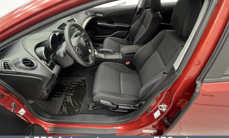Honda Civic 1.8 i-VTEC Tourer Automatas 2016 full