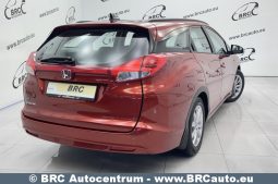 Honda Civic 1.8 i-VTEC Tourer Automatas 2016 full