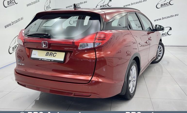 Honda Civic 1.8 i-VTEC Tourer Automatas 2016 full