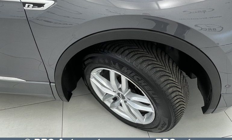 Volkswagen Tiguan 2.0 TDI DSG 4Motion R-Line Automatas 2018 full