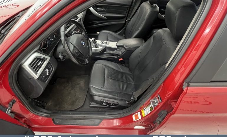 BMW 328 i Automatas 2013 full