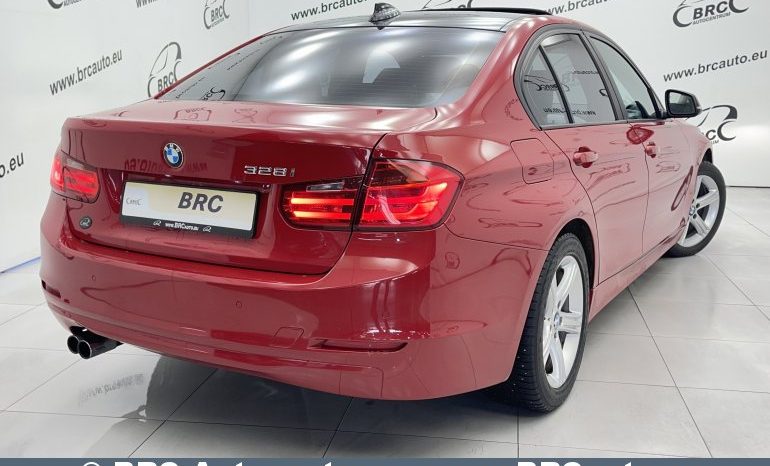 BMW 328 i Automatas 2013 full