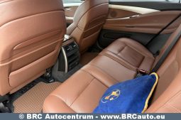 BMW 530 Gran Turismo d xDrive Automatas 2011 full