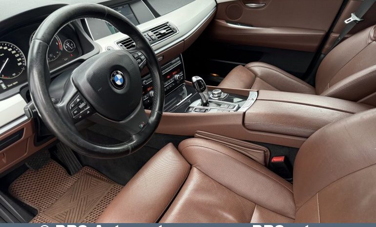 BMW 530 Gran Turismo d xDrive Automatas 2011 full