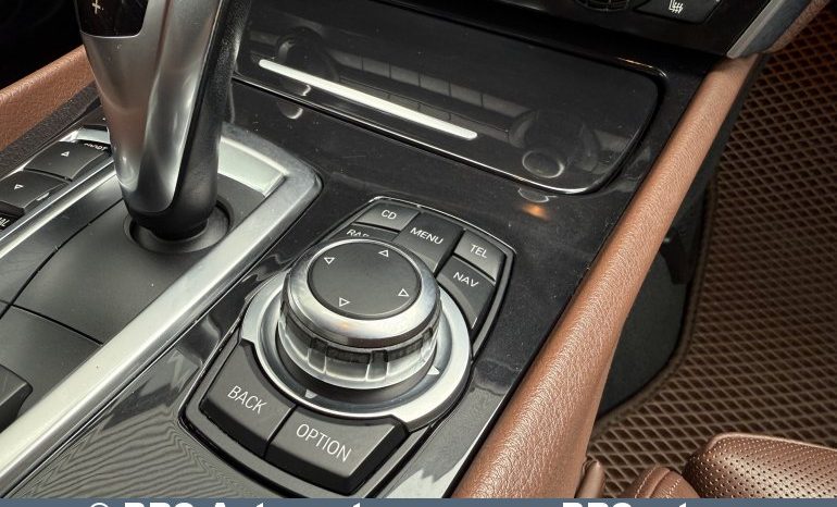 BMW 530 Gran Turismo d xDrive Automatas 2011 full