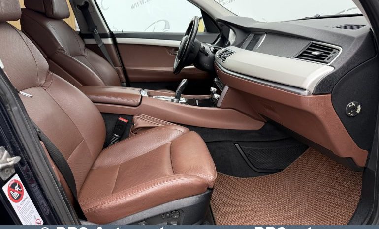 BMW 530 Gran Turismo d xDrive Automatas 2011 full