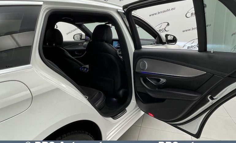 Mercedes-Benz E 220 d T AMG Line Automatas 2017 full