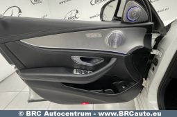 Mercedes-Benz E 220 d T AMG Line Automatas 2017 full