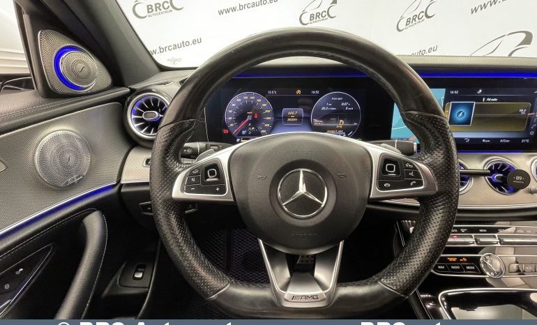 Mercedes-Benz E 220 d T AMG Line Automatas 2017 full