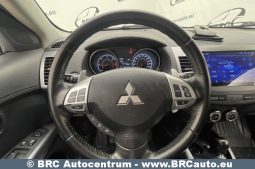 Mitsubishi Outlander 2.2 DI-D 4WD Automatas 2012 full