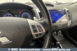 Mitsubishi Outlander 2.2 DI-D 4WD Automatas 2012 full