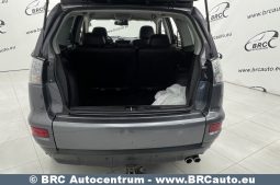 Mitsubishi Outlander 2.2 DI-D 4WD Automatas 2012 full