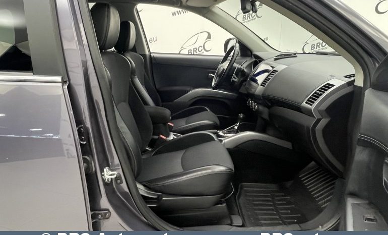 Mitsubishi Outlander 2.2 DI-D 4WD Automatas 2012 full