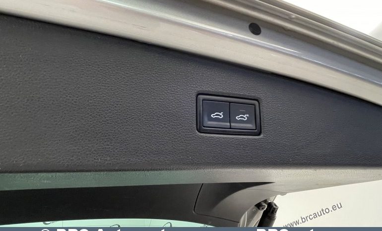 Volkswagen Tiguan 2.0TDI DSG Automatas 2019 full