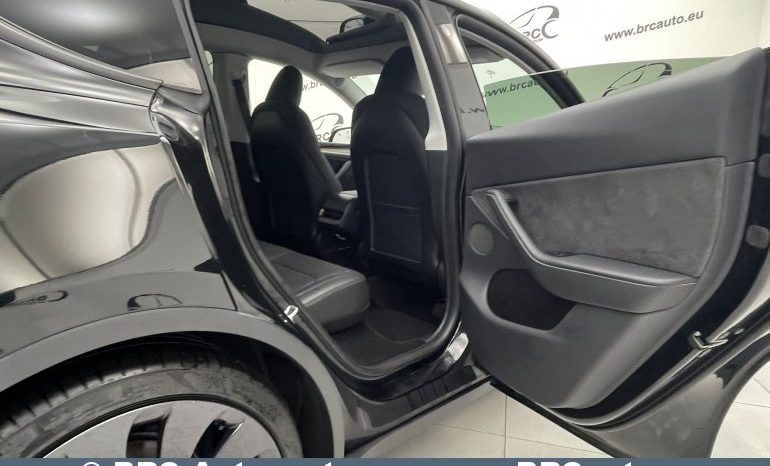 Tesla Model Y Performance Dual Motor 2023 full