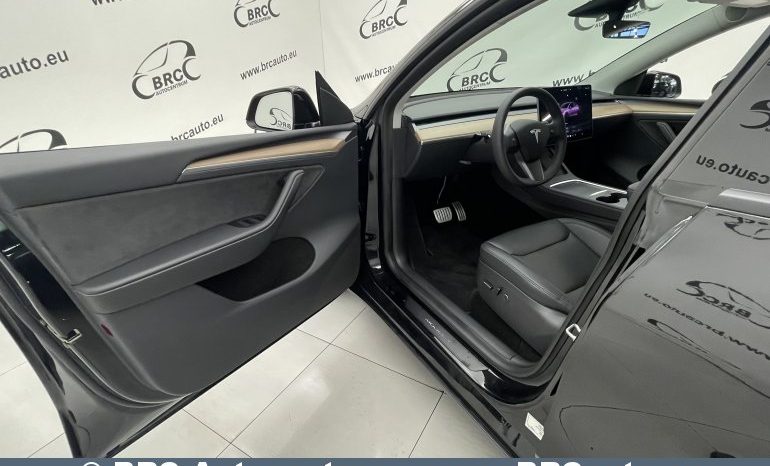 Tesla Model Y Performance Dual Motor 2023 full