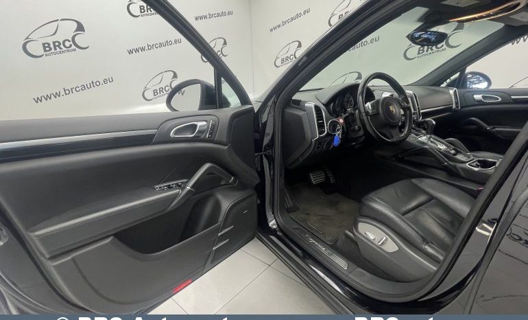 Porsche Cayenne 4.8S Automatas 2010 full