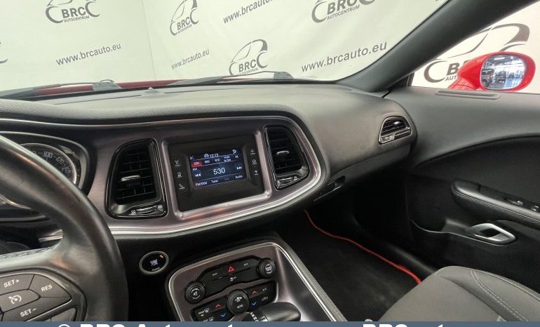 Dodge Challenger 3.6i Automatas 2015 full