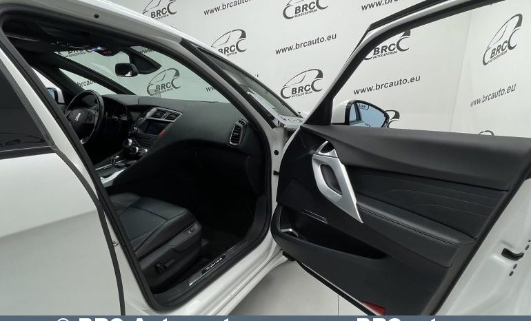 Citroen DS5 Hybrid 4WD Automatas 2012 full