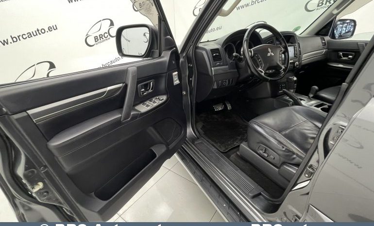 Mitsubishi Pajero 3.2 DI-D Automatas 2011 full