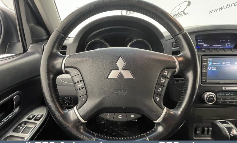 Mitsubishi Pajero 3.2 DI-D Automatas 2011 full