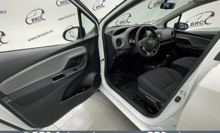 Toyota Yaris 1.4 D-4D 2015 full