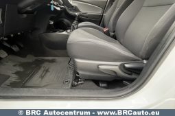 Toyota Yaris 1.4 D-4D 2015 full