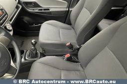 Toyota Yaris 1.4 D-4D 2015 full