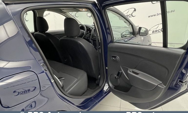 Dacia Sandero  2013 full