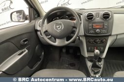 Dacia Sandero  2013 full