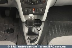 Dacia Sandero  2013 full