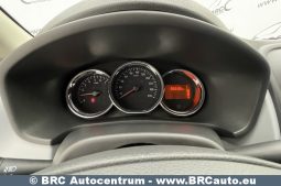 Dacia Sandero  2013 full