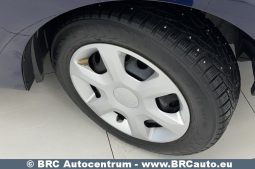 Dacia Sandero  2013 full