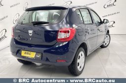 Dacia Sandero  2013 full